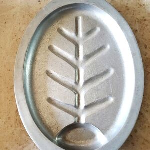 Oval Pewter Meat Sizzle Serving Platter